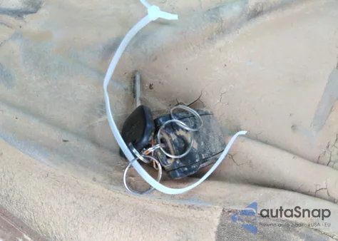 2015 Chevrolet Silverado 1500 1Lt z USA, uszkodzony, nr VIN 1GCVKREC2FZ437672